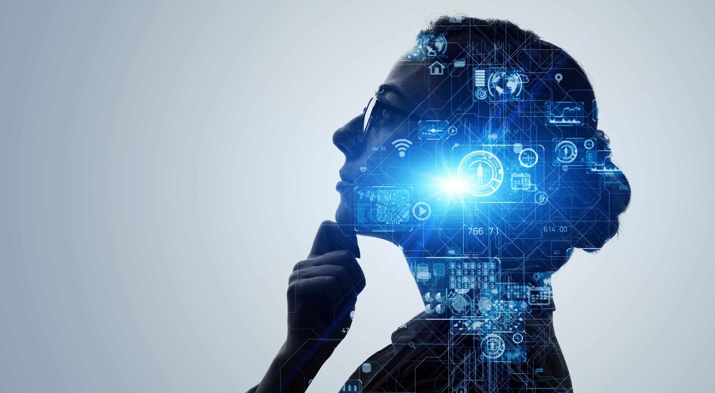Woman, IT, technology, cybersecurity, border